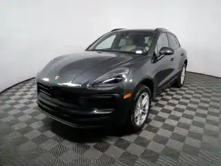 2026 Porsche Macan T's photo