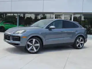 2026 Porsche Cayenne Base's photo