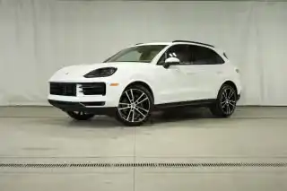 2026 Porsche Cayenne Base's photo
