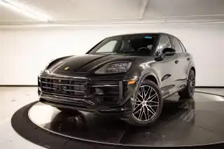 2026 Porsche Cayenne Base's photo