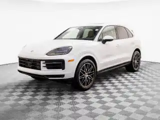 2026 Porsche Cayenne Base's photo
