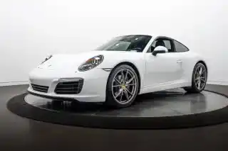 2017 Porsche 911 Carrera 4 Coupe's photo