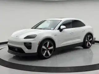 2025 Porsche Macan Macan 4S Electric's photo