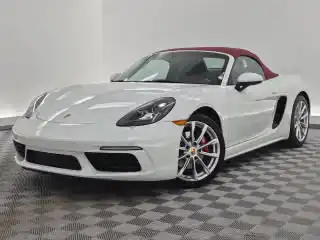 2022 Porsche 718 Boxster's photo