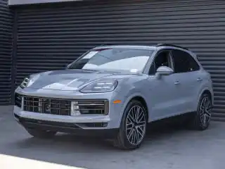 2026 Porsche Cayenne E-Hybrid's photo