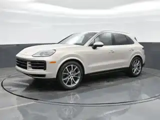 2026 Porsche Cayenne Base's photo