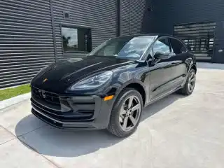 2026 Porsche Macan T's photo