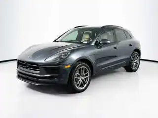 2026 Porsche Macan T's photo