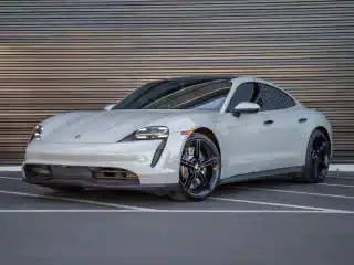 2022 Porsche Taycan 4S's photo