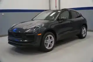 2026 Porsche Macan T's photo