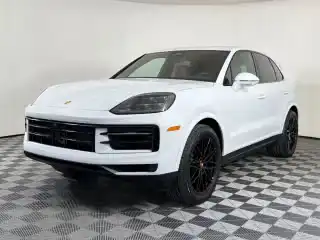 2026 Porsche Cayenne Base's photo