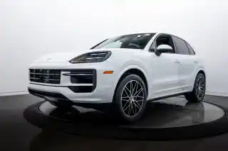 2026 Porsche Cayenne Base's photo