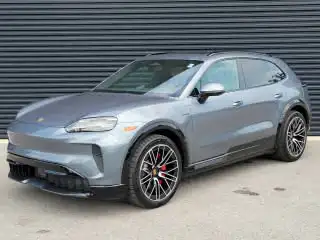 2026 Porsche Cayenne Cayenne S Electric's photo