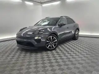 2025 Porsche Macan Macan 4S Electric's photo