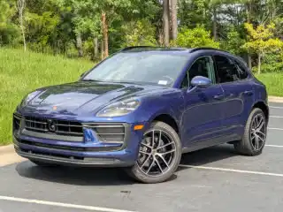 2026 Porsche Macan T's photo