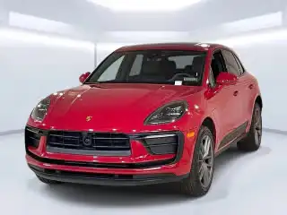 2026 Porsche Macan T's photo