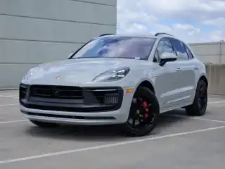 2026 Porsche Macan GTS's photo