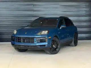 2025 Porsche Cayenne E-Hybrid's photo