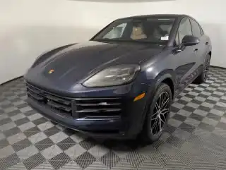 2026 Porsche Cayenne Base's photo