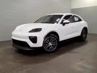 2026 Porsche Macan Macan Electric's photo