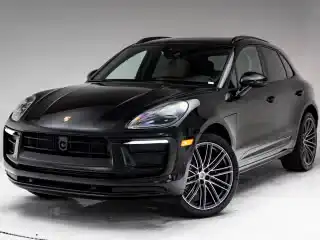 2026 Porsche Macan T's photo