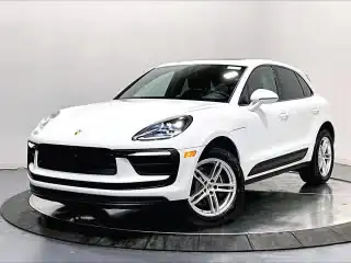 2026 Porsche Macan T's photo