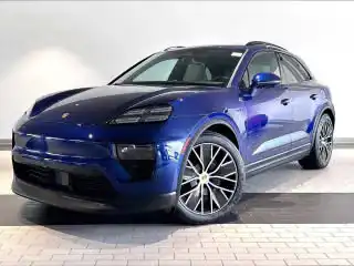 2026 Porsche Macan Macan 4 Electric's photo