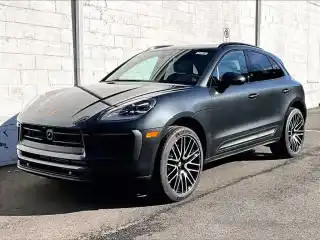 2026 Porsche Macan T's photo