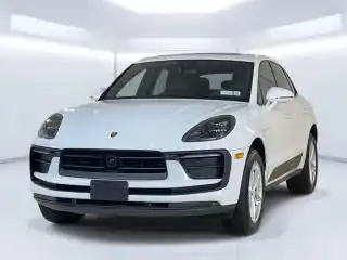 2024 Porsche Macan T's photo