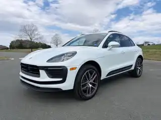 2026 Porsche Macan T's photo