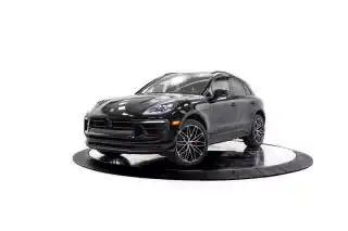 2026 Porsche Macan S's photo