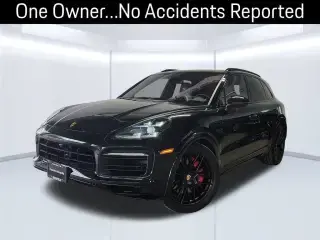 2023 Porsche Cayenne GTS photo 5