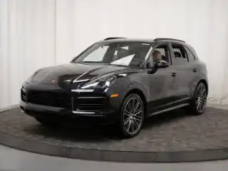 2021 Porsche Cayenne GTS's photo