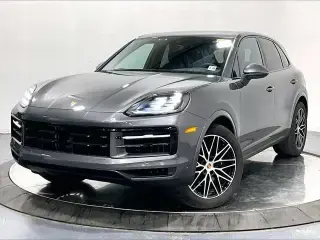 2026 Porsche Cayenne Base photo 5