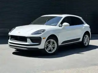 2026 Porsche Macan's photo
