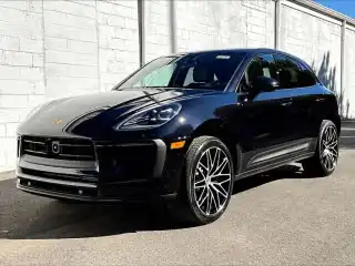 2026 Porsche Macan T's photo