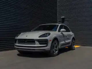 2026 Porsche Macan T's photo