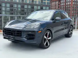 2026 Porsche Cayenne GTS's photo