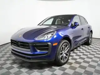 2024 Porsche Macan Base's photo