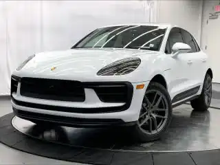 2025 Porsche Macan T's photo