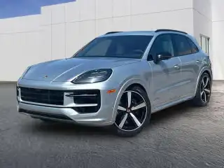 2026 Porsche Cayenne GTS's photo