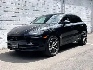 2026 Porsche Macan T's photo