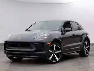 2026 Porsche Macan T's photo