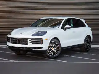 2026 Porsche Cayenne Base's photo