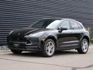 2025 Porsche Macan T's photo
