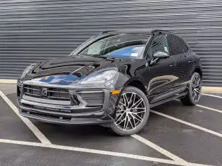 2026 Porsche Macan T's photo