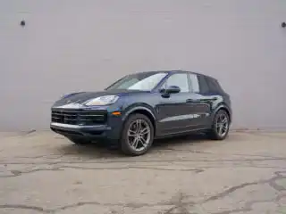 2024 Porsche Cayenne Base's photo