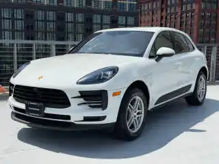 2021 Porsche Macan Base's photo