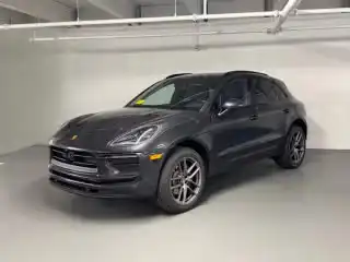 2026 Porsche Macan T's photo