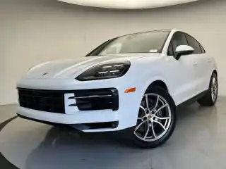 2026 Porsche Cayenne Base's photo
